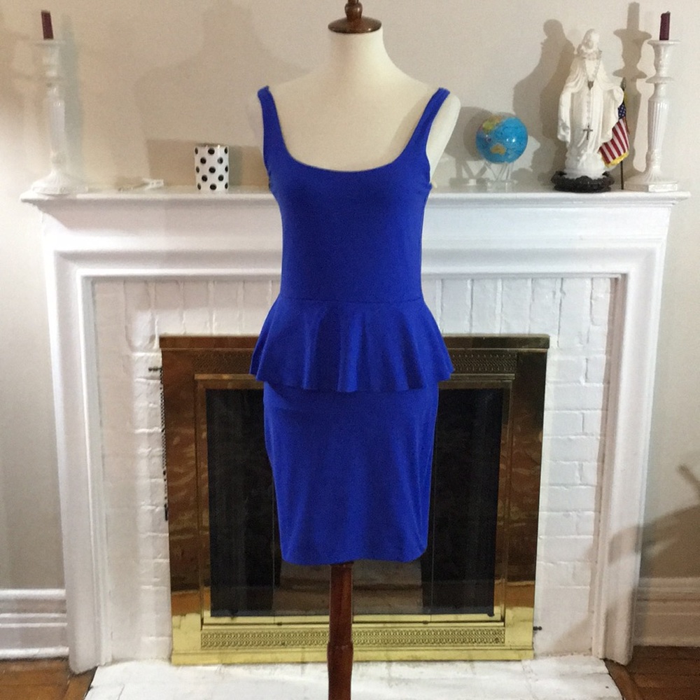 🌹Susana Monaco stretch blue dress Sz M